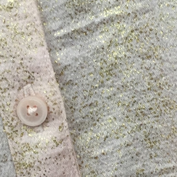 Express | Blush & Gold V-Neck Blouse - Picture 7 of 8